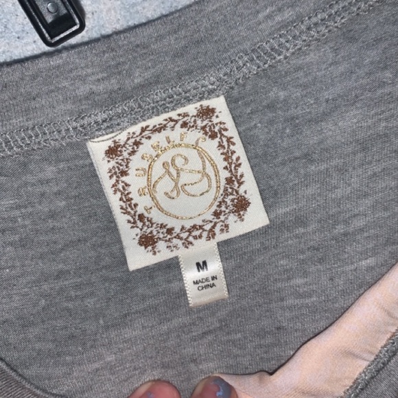 Shirt - Picture 3 of 3